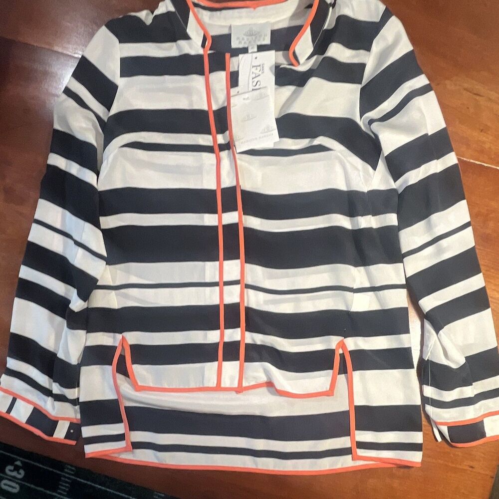 NWT Madison Marcus XS Black White Striped Silk Satin V-Neck Long Sleeve Blouse